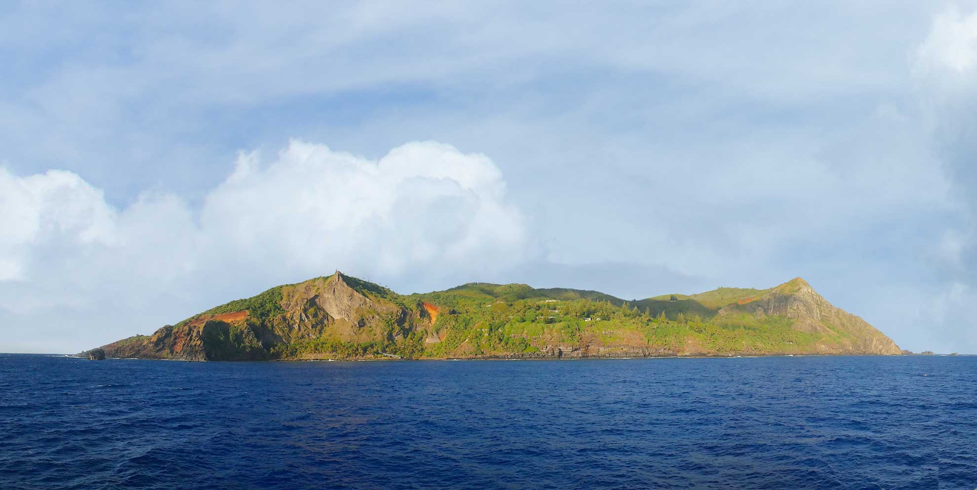 Pitcairn, an Unresolved Enigma 1 Fondo Pitcairn