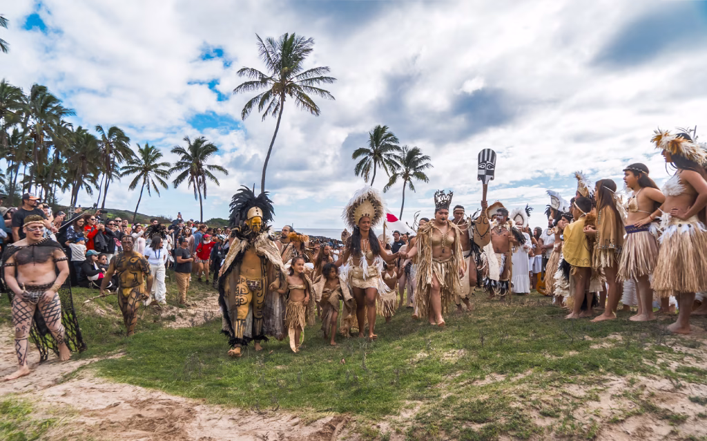 recreacion llegada hotu matua hanga rau rapa nui